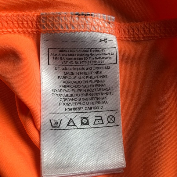 Bright Adidas Active Top - Picture 3 of 4